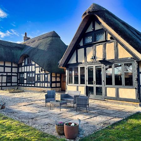 Guest House Gem In Wickhamford, Near Broadway Badsey Exterior foto