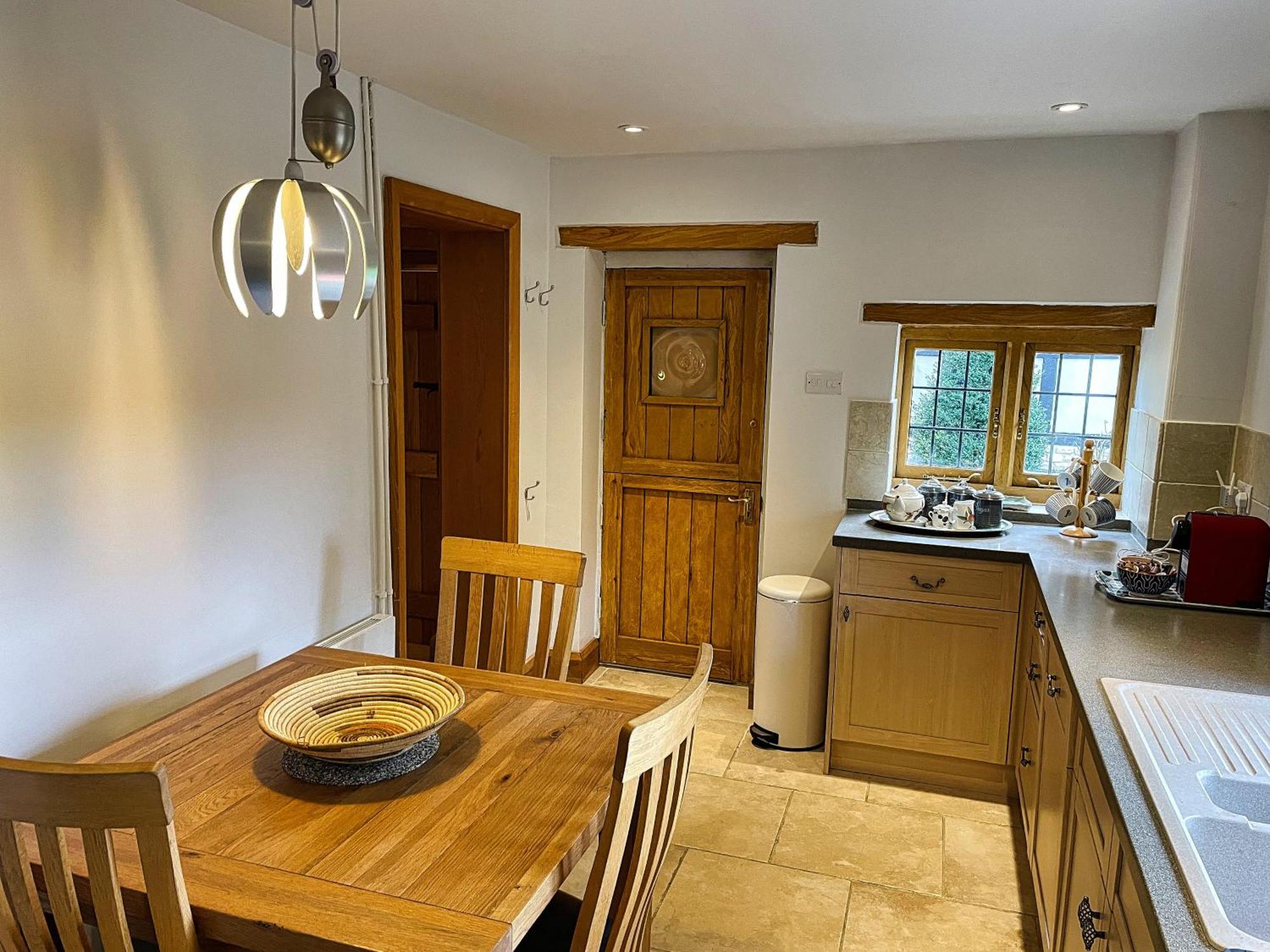 Guest House Gem In Wickhamford, Near Broadway Badsey Exterior foto
